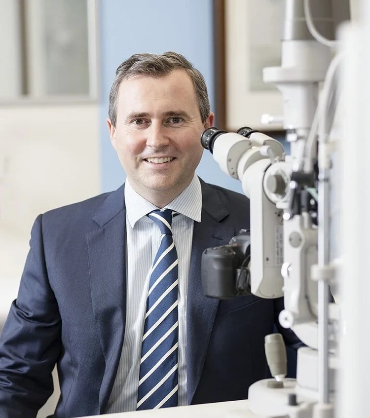 Dr David Gunn
